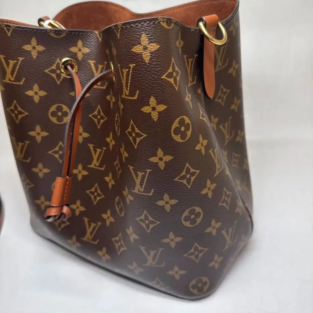 Louis Vuitton Women Pre-Loved Bag Very Good Condition